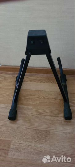 Стойка для гитары Rockdale