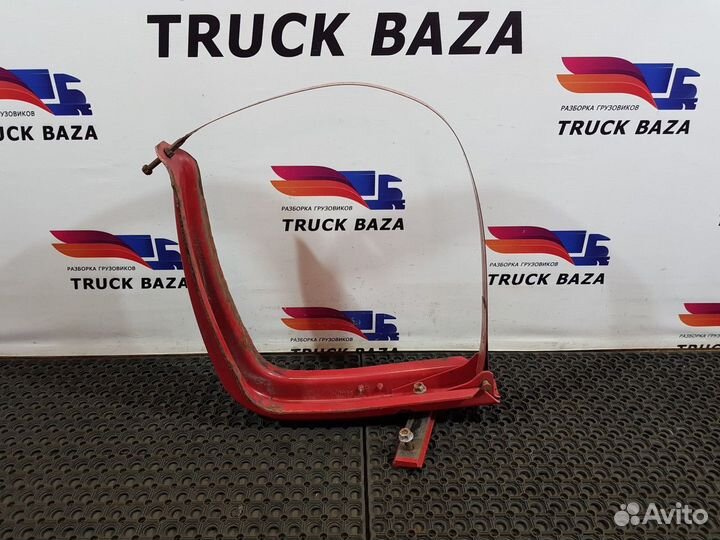 Кронштейн топливного бака