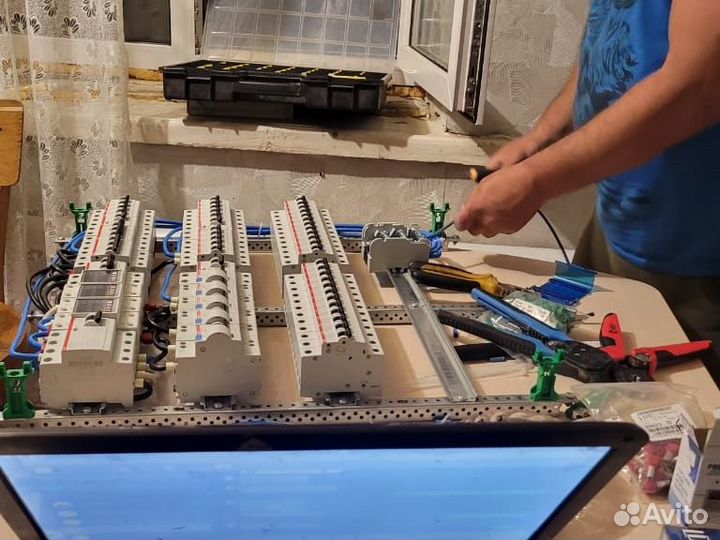 Электрик. Услуги электрика