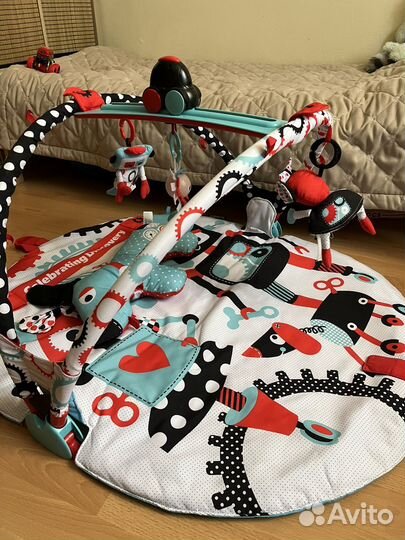 Развивающий коврик yookidoo