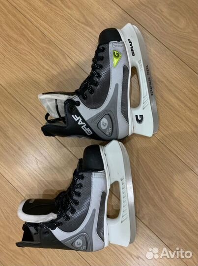 Коньки хоккейные