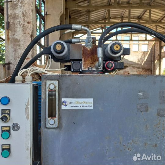 Пресс для макулатуры, пластика, полиэтилена