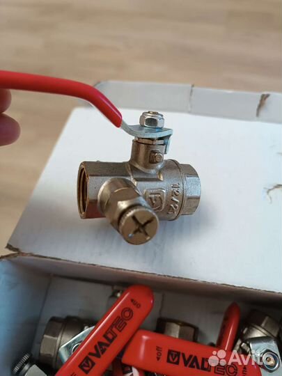 Кран шаровой Valtec вр/вр 1/2 с дренажем