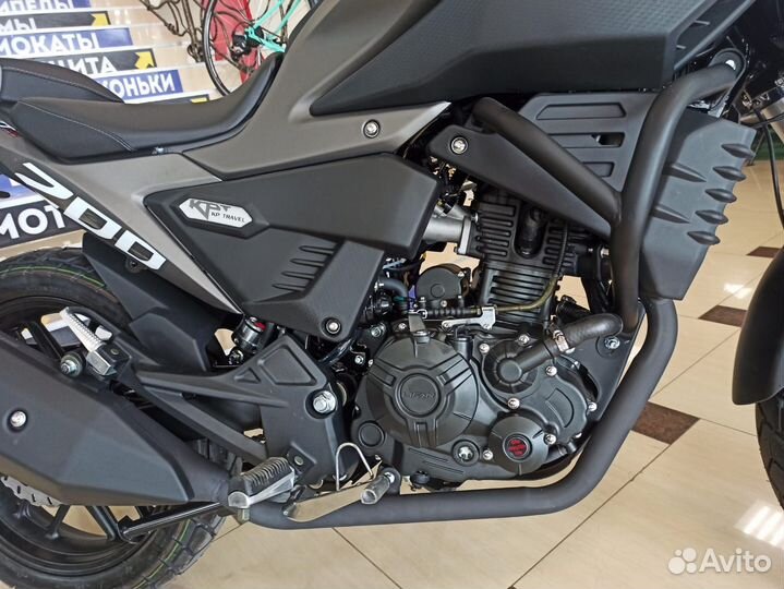 Мотоцикл Lifan KPT 200