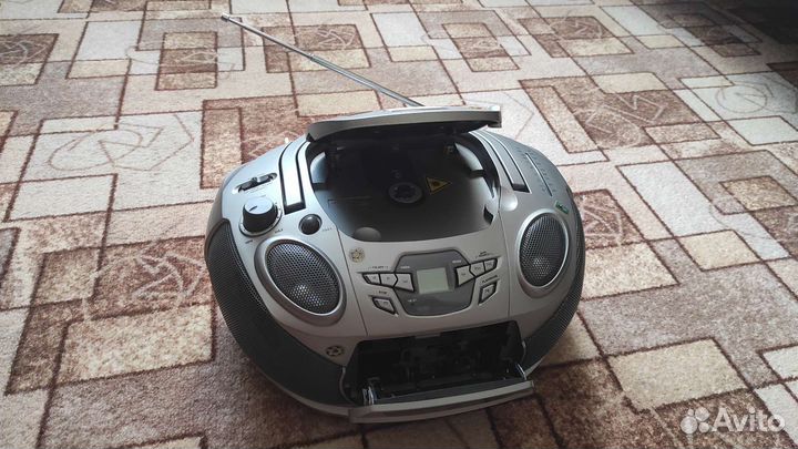 Магнитола Vitek VT-3456 Silver