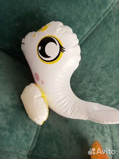 Надувная игрушка для плавания