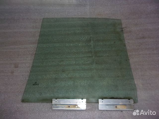 Бмв Е34, стекло заднее правое дверное