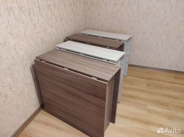 Стол книжка