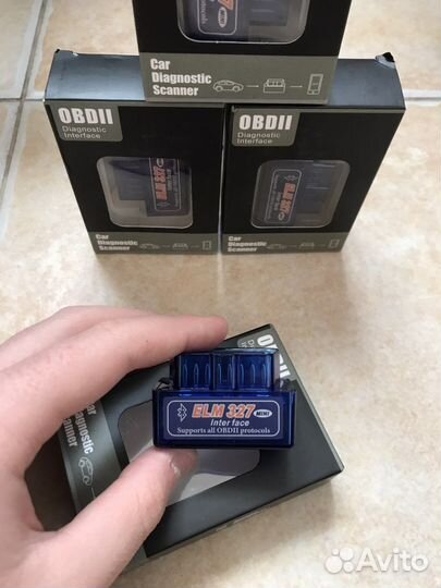 Автомобильный диагностический сканер ELM 327