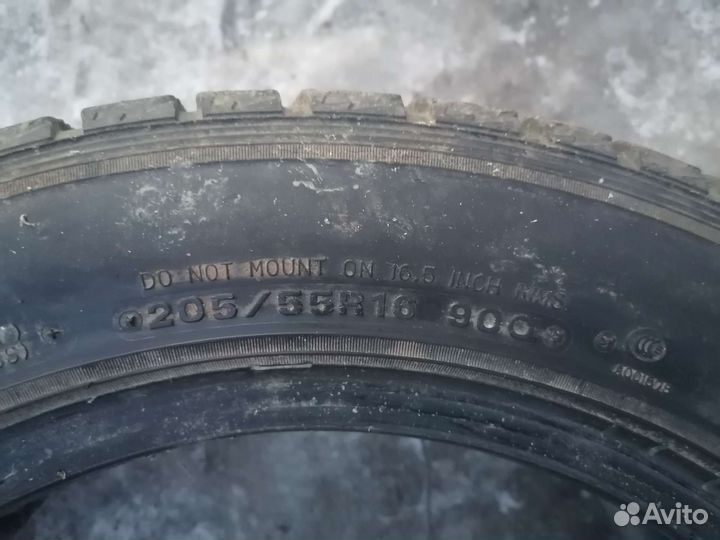 Dunlop Graspic DS2 205/55 R16 90Q