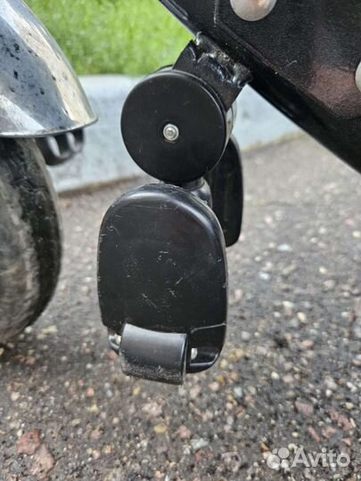 Трехколесный велосипед с родительской ручкой