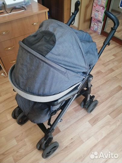 Прогулочная коляска Peg-Perego Pliko P3 Compact