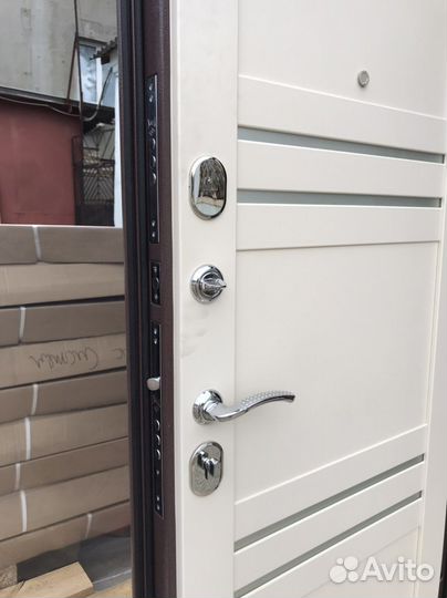 Стальные входные двери