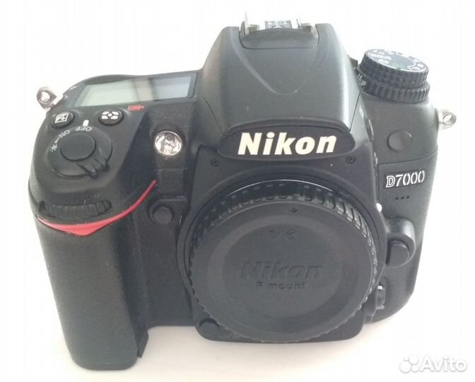 Зеркальный фотоаппарат Nikon D7000 (body)