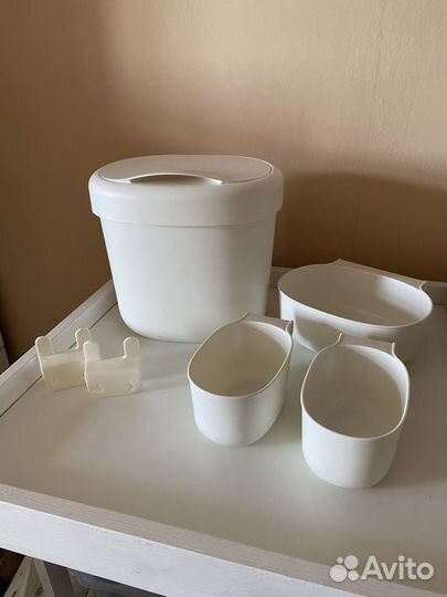 Пеленальный столик