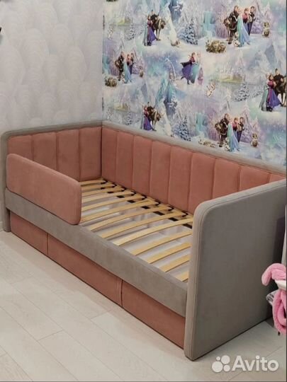 Мягкая кровать диван с ящиком ткань Teddy