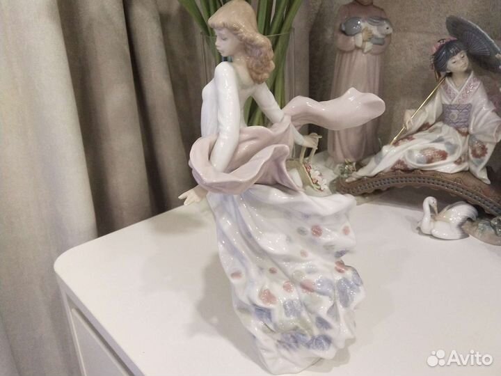 Статуэтка фарфор испания Lladro