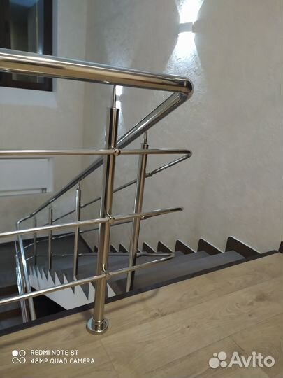 Поручни для лестниц