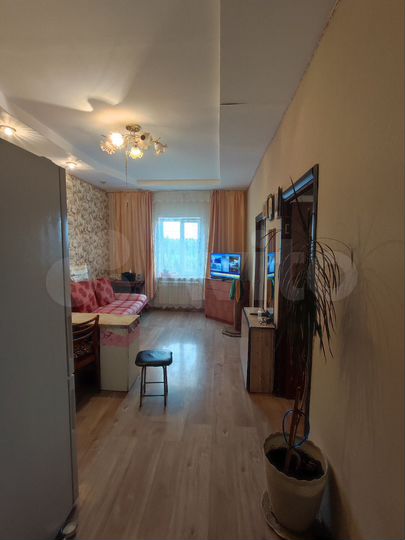 Дом 50 м² на участке 5 сот.