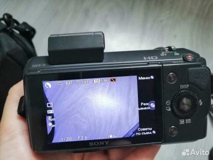 Sony Alpha NEX-3 (+объектив 18-55 мм F3.5-5.6)