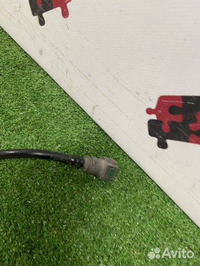 Трубка топливная на рампу Renault symbol