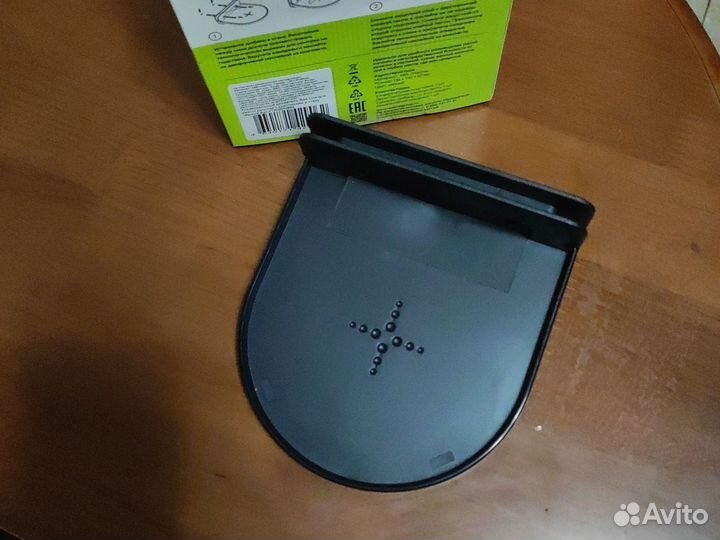 Универсальный держатель для Алисы