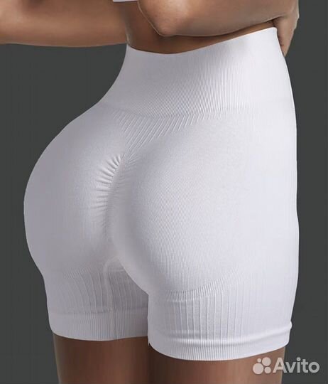 Шорты спортивные короткие L/M