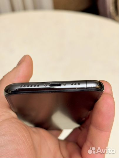 iPhone 11 Pro, 256 ГБ