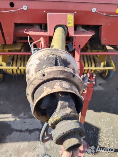 Пресс-подборщик New Holland 654, 1996