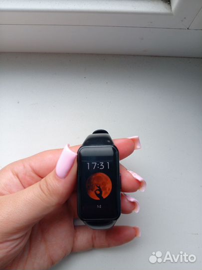 Смарт часы Honor band 6