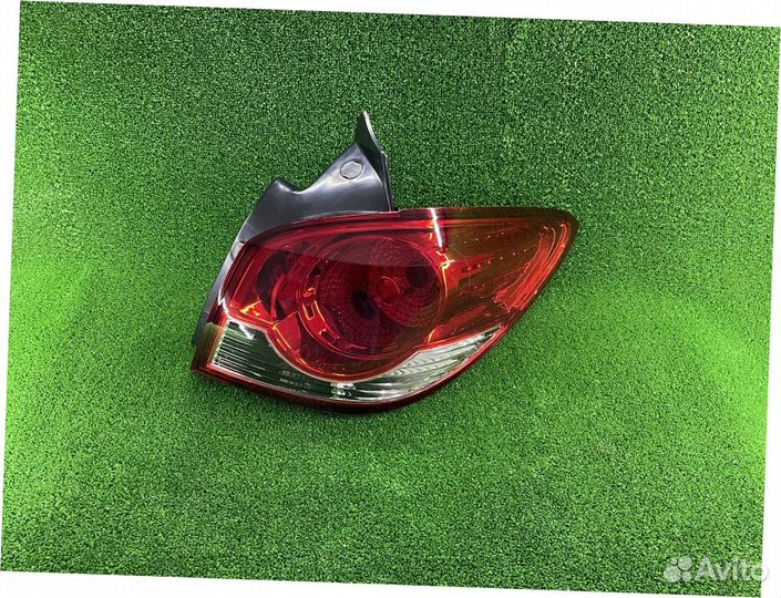 Фонарь правый Chevrolet Cruze 09-15