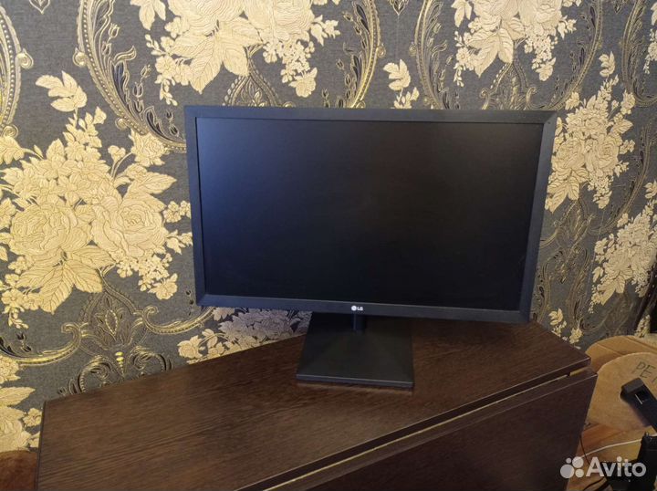 Монитор LG 22MK400A-B