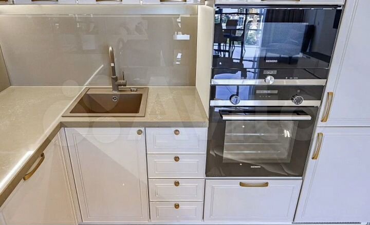 3-к. квартира, 80 м², 15/21 эт.