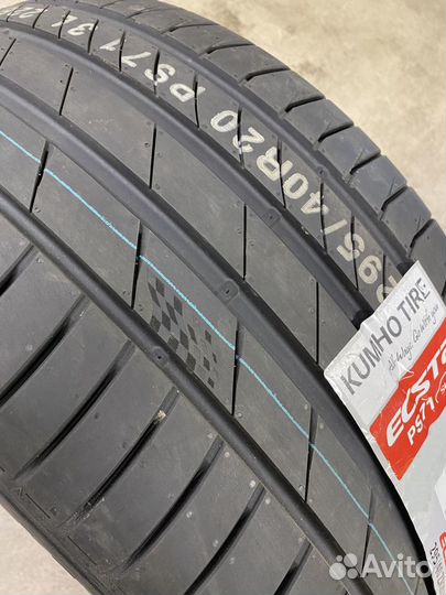 Kumho Ecsta PS71 SUV 285/35 R22 106Y