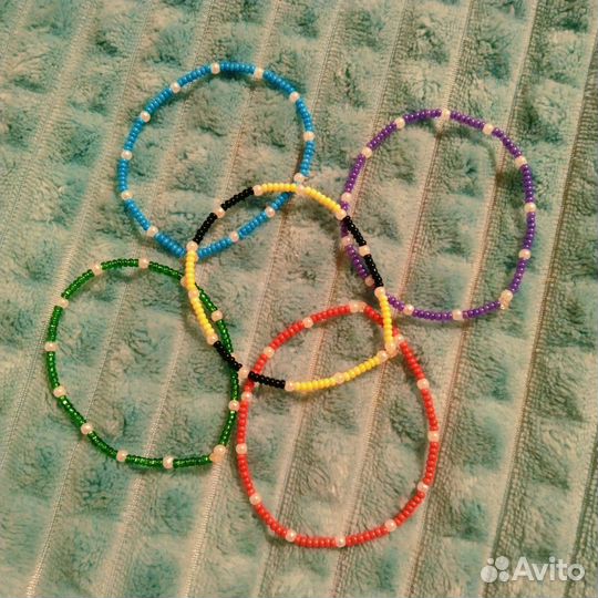 Набор браслетов из бисера 5 штук