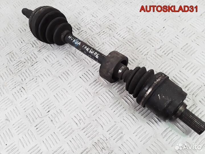 Полуось передняя правая Honda Prelude 1988-1991