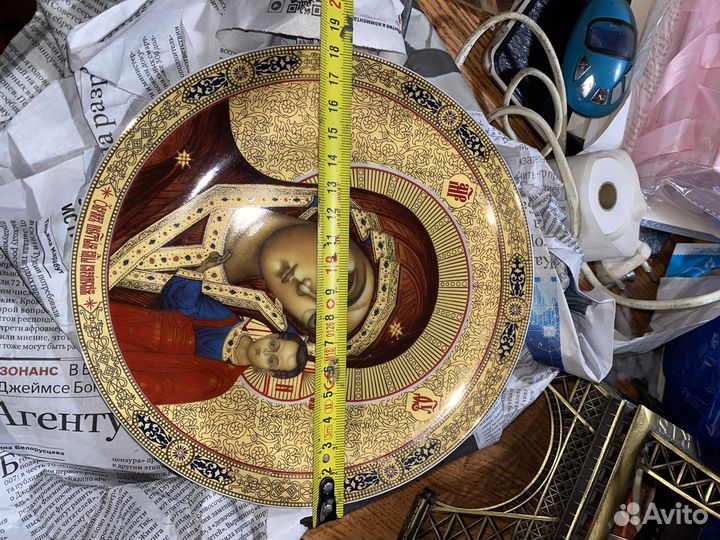 Икона на тарелке