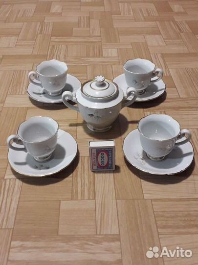 Сервиз кофейный на 4 персоны (фарфор, Корея)