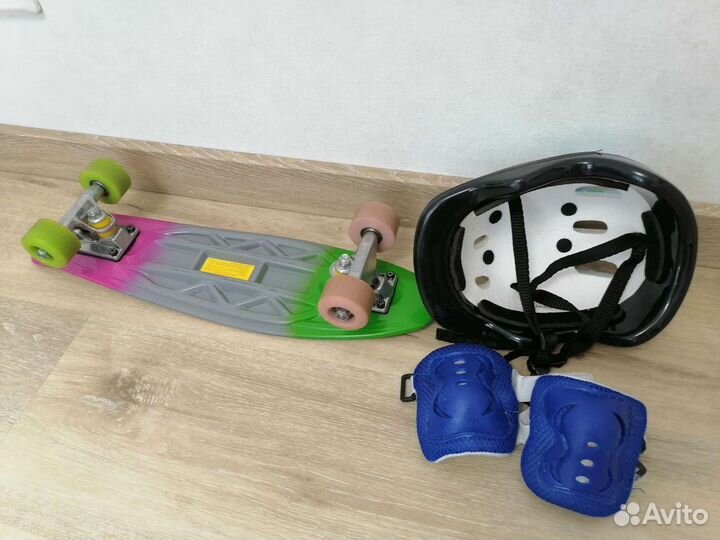 Скейтборд+защита наколенники, налокотники шлем