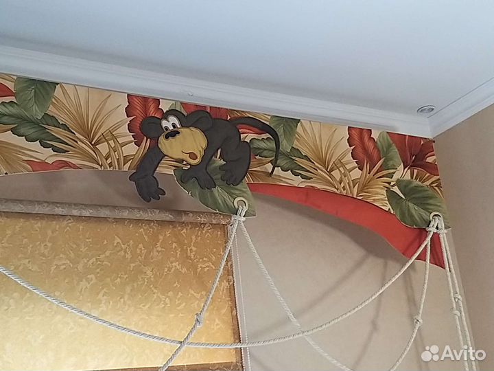 Шторы и ламбрикены бу