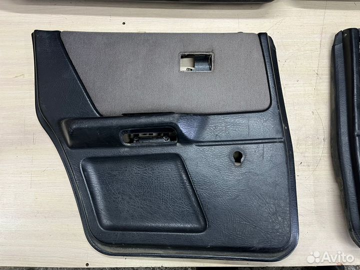 Карты дверей audi 80