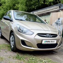 Hyundai Solaris 1.4 AT, 2011, 82 800 км, с пробегом, цена 1 040 000 руб.