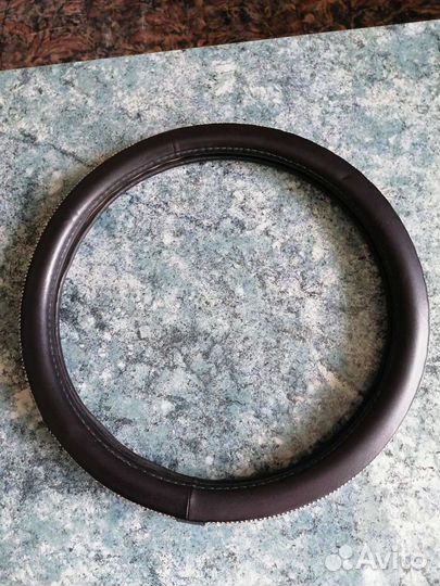 Оплетка на руль со стразами