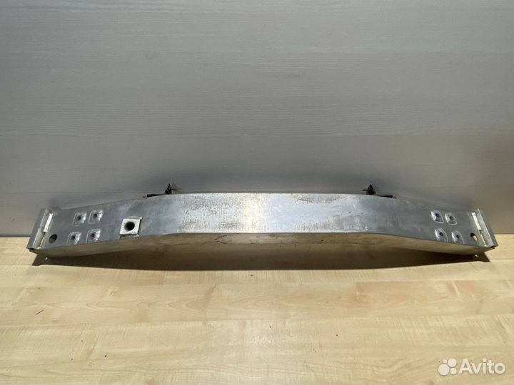 Усилитель бампера Nissan GT-R R35 передний задний