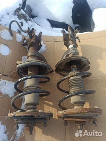 Амортизатор подвески передний Honda Civic 7