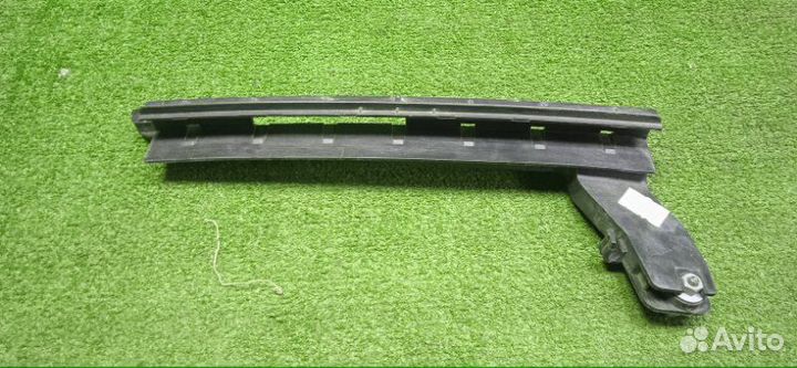 Направляющая стекла задняя левая Citroen C4