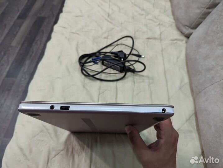 Ноутбук lenovo