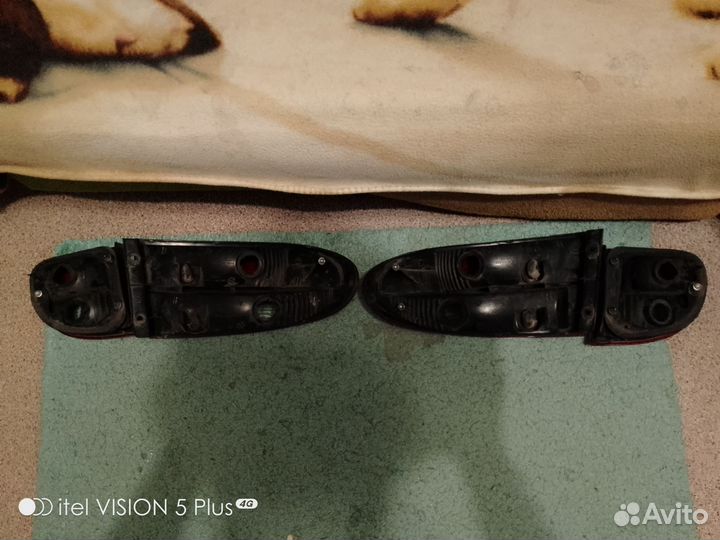 Задние фонари (стоп сигналы) Шанс хэтчбек в сборе