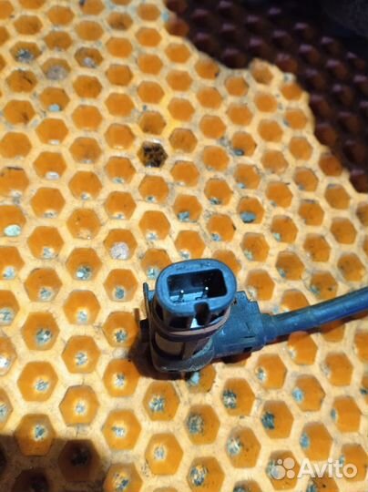 Суппорт тормозной передний правый Mercedes-Benz GL