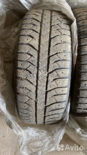 Bridgestone Ice Cruiser 7000 205/55 R16
